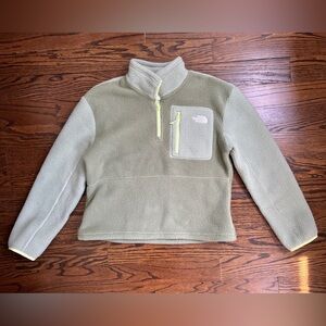 The North Face Yumiori ¼-Zip Jacket